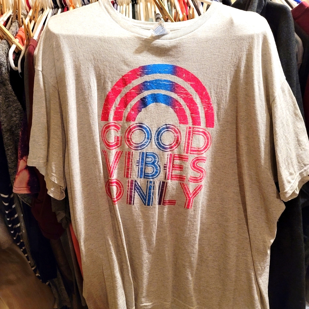 Good Vibes t-shirt